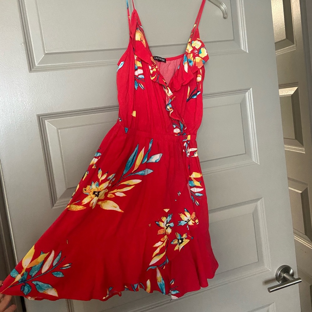Express - Flowy wrap red dress size small!